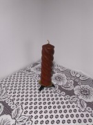 Świeca skręcana z podstawką