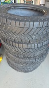 Opony całoroczne Michelin Agilis 215/65/16C