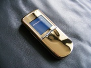Telefon Nokia 8800 Sirocco Gold 18k (ochrona danych i rozmów)