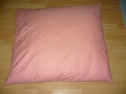 Duża poduszka z wypełnieniem z pierza, 80cm x 70cm, waga 3,6 kg