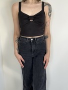 Czarny top z wiązaniem na biuście rozm. S Amisu