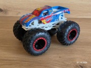 Hot Wheels Monster Trucks 1:64 - Race Ace