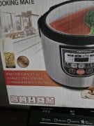 Garnek elektryczny Multicooker EKG011