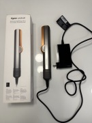 Dyson Airstrait aeroprostownica