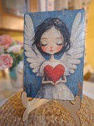 Obrazek na desce Aniołek z serduszkiem