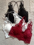 Bralet koronkowy Butik 36/38 ( 75C ) komplet 3 sztuki