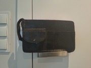 Czarna saszetka męska ze skóry z czasów PRL