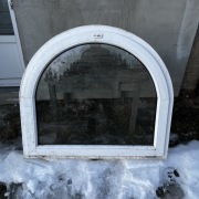 Okno PCV 116 x 103 łuk 