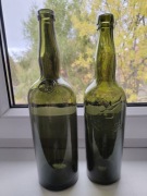 Stara butelka poniemiecka z pieczęcią, Naboga 