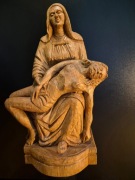 Pieta, rzeźba religijna, drewno