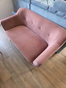 Sofa dwuosobowa różowa