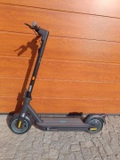 Hulajnoga Segway Ninebot KickScooter Max G30 II zasięg 65km niski przebieg