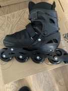 Rolki Regulowane Raven Oxen czarne