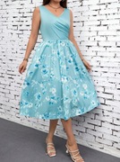 SUKIENKA NIEBIESKA W RÓŻE