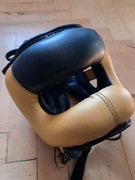 Kask bokserski sparingowy z ochroną nosa 