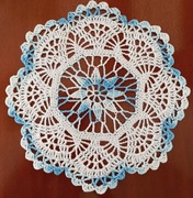 Serwetka, ręczna robota, szydełkowa 21 cm x 21 cm