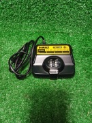 Ładowarka akumulatorowa DeWolt 7.2V
