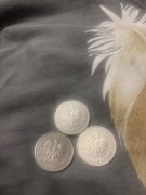 Monety 1 złotowe z roczników 1993 , 2012 , 2013 