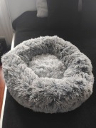 Stylowa mata sofa materac WŁOCHATA poduszka dla psa, kota szara 60 cm