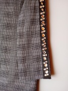 Orsay Bluzka odcienie szarości krata z kryształkami na rękawie XS