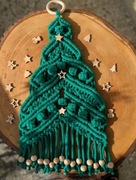Świąteczna dekoracja handmade – makrama choinka do zawieszenia