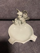 Figuralna popielniczka 