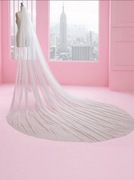 Elegancja i Magia w Jednym – 3-metrowy Welon Ślubny z Widokiem na Marzenia