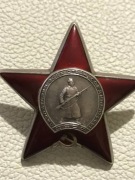 Oryginalny Order Czerwonej Gwiazdy – Srebro i Emalia. Numer 2.916.138