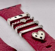 Charmsy na pasek zegarka – zestaw 5 szt. srebrne z sercem dalmatyńczyka