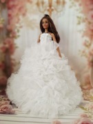 Ubranko dla lalki suknia