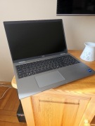 Dell Latitude 5520 I5-1135G7 RAM 32GB SSD 512GB WIN 11 PRO srebrny