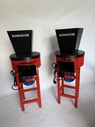 Rozdrabniacz młynek maszynka do cięcia tytoniu słomy sian Nowator Shredder