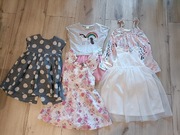Zestaw ubranka dla dziewczynki 104/110