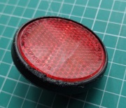 fiat 126p maluch odblask okrągły (czarny)