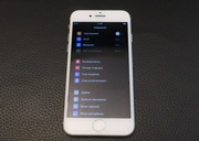 Apple iPhone 8 Silver Biały BEZ blokad bdb stan szkło etui skórzane