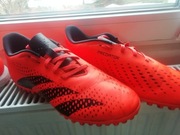 Buty do gry w piłkę nożną 