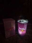 Kubek Red Bull LED świecący fioletowy