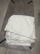 Kołdra alergiczna 200x220 używana