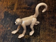 Kinder niespodzianka Animal Natoons małpka