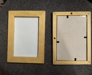 Drewniane ramki z szybką na zdjęcia