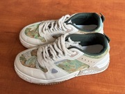 Beżowe sneakersy z haftem, sznurowane - styl boho/casual, rozm. 40