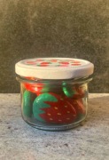 Słoik truskawek kamienie malowane strawberry jar truskawka