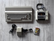 Commodore 64 + magnetofon + gra 