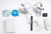 Nintendo Wii + akcesoria + gry