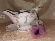 Zabytkowa sosjerka ceramiczna