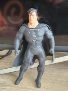 Figurka Stretch DC Superman 17 cm rozciągliwa