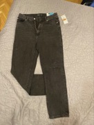 Nowe czarne dżinsy z metką