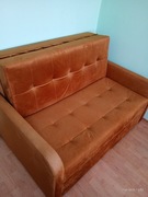 Sprzedam sofę 2 osobową rozkładaną z pojemnikiem na pościel 