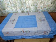 Lniany obrus ręcznie haftowany 120x120