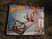Nowy tor samochodowy Podwójna Pętla Hot Wheels GFH85